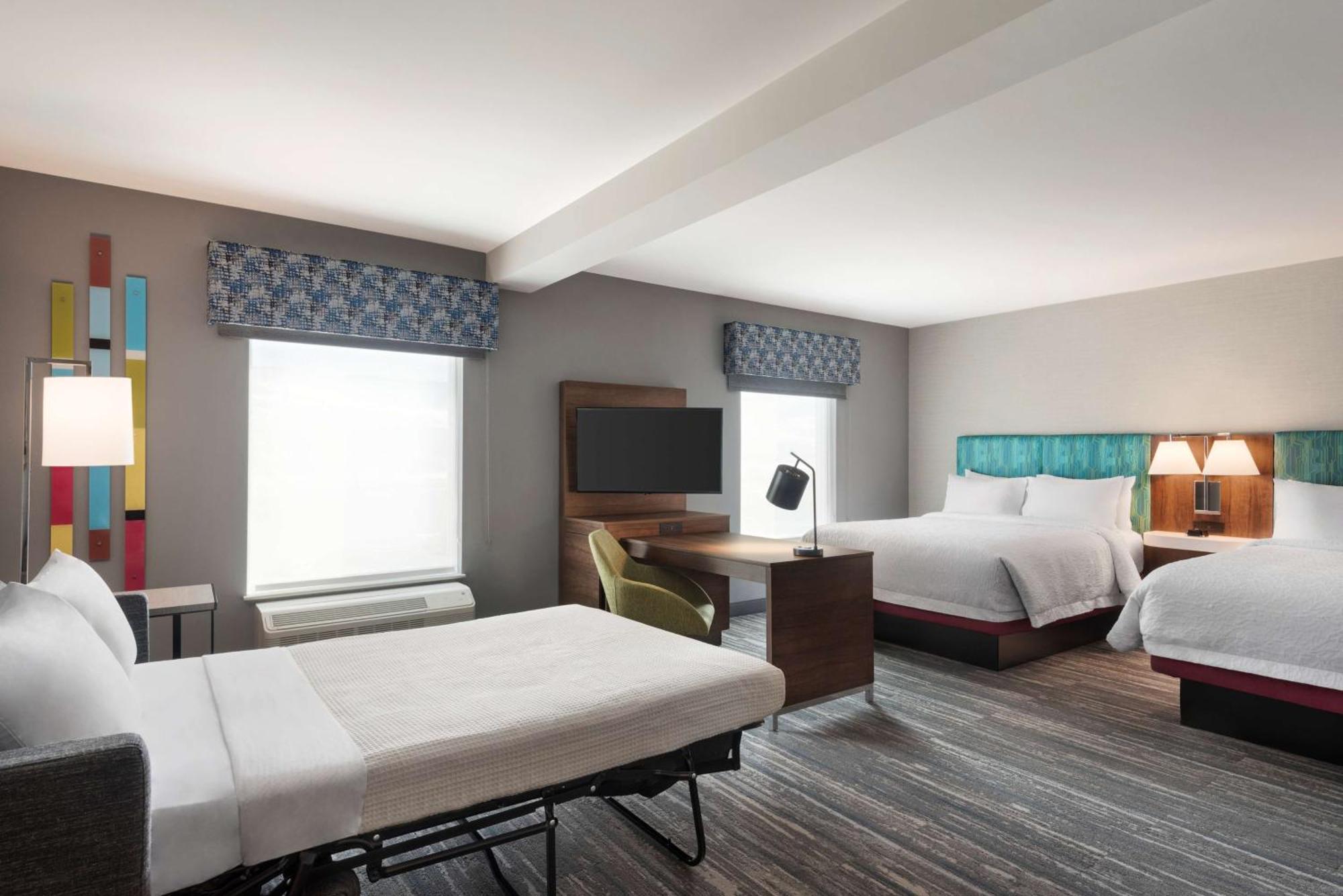 Hampton Inn & Suites Kelowna, British Columbia, Canada Esterno foto