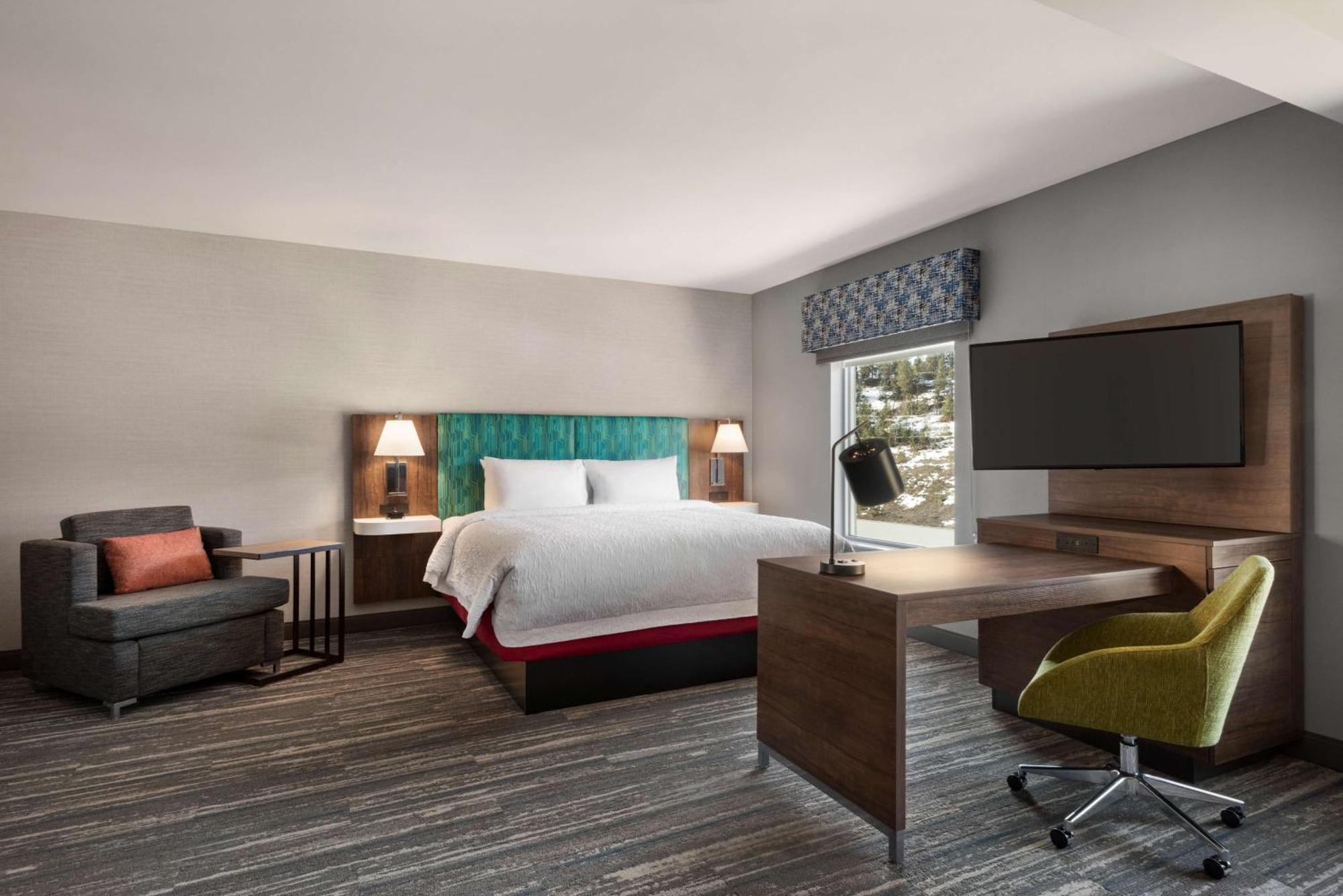 Hampton Inn & Suites Kelowna, British Columbia, Canada Esterno foto
