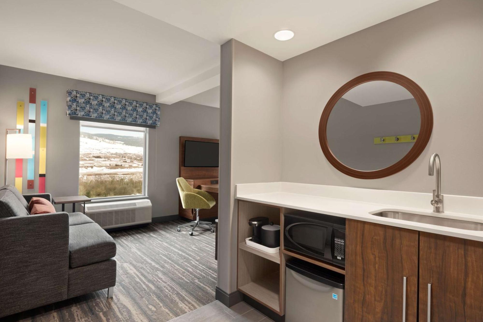 Hampton Inn & Suites Kelowna, British Columbia, Canada Esterno foto