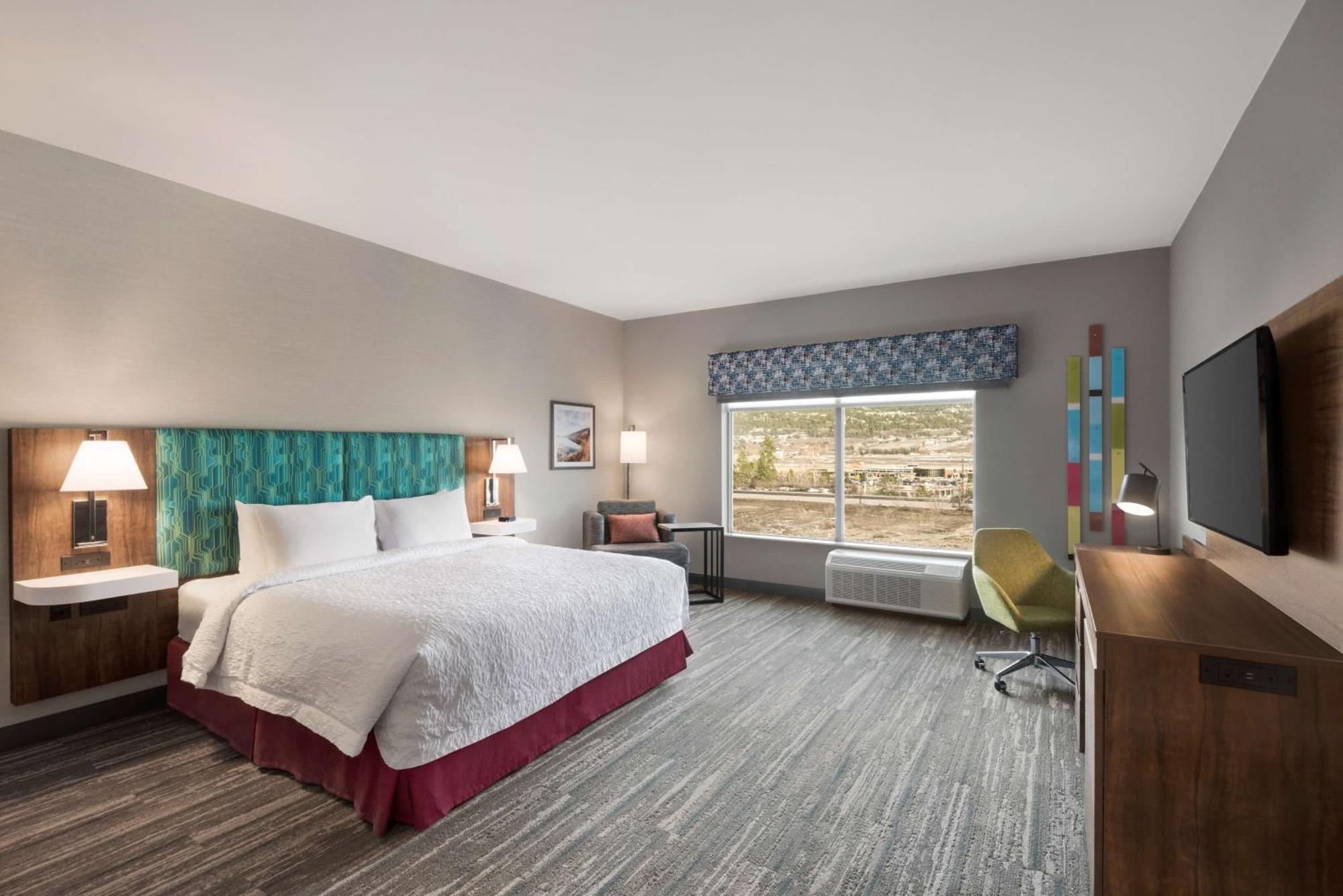 Hampton Inn & Suites Kelowna, British Columbia, Canada Esterno foto