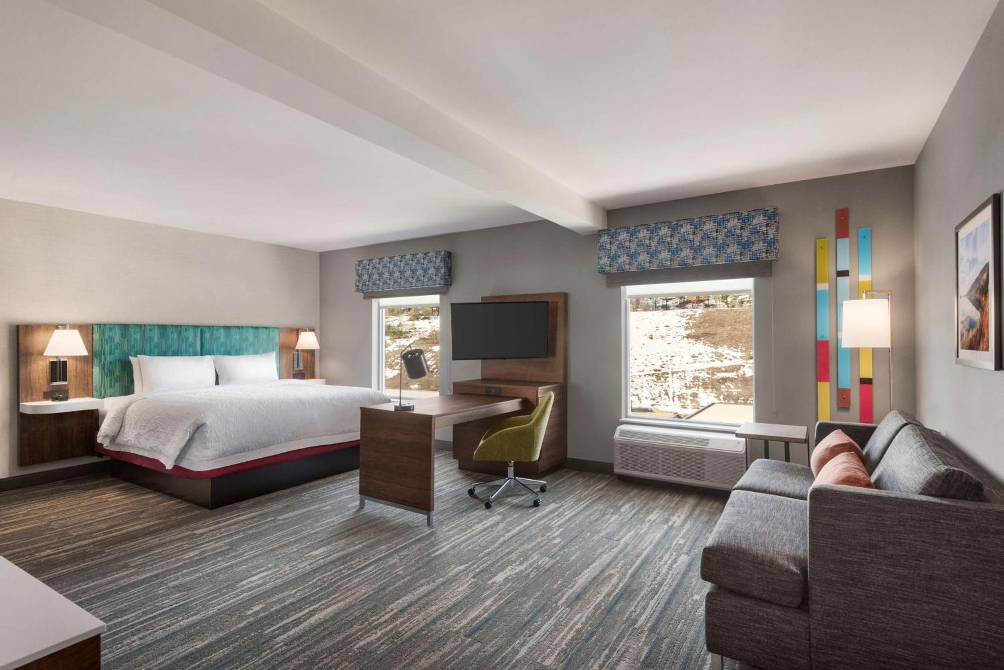 Hampton Inn & Suites Kelowna, British Columbia, Canada Esterno foto